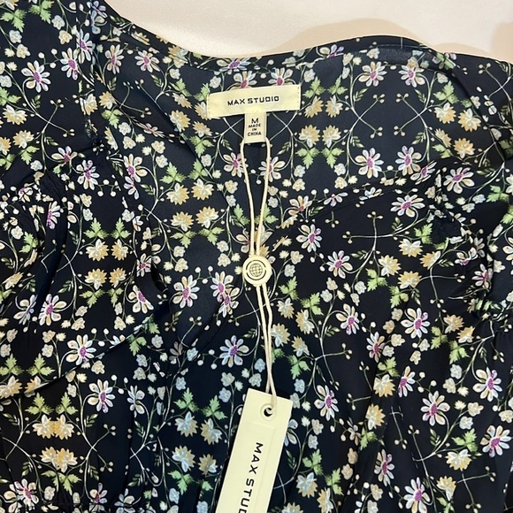 Max Studio Floral Flutter Sleeve Ruffle Midi Dress Size Medium - Picture 7 of 11